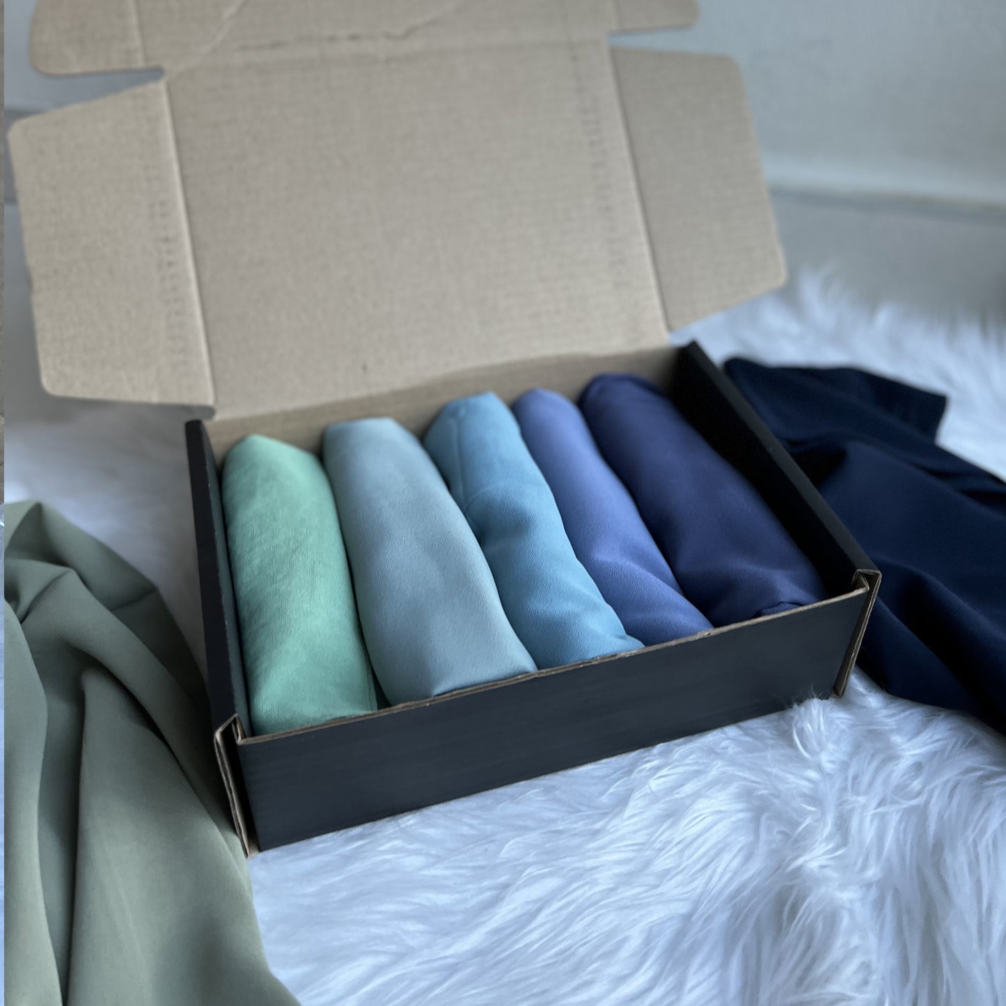 Inayah Exclusive Chiffon Scarf Box Set no. 8 Assorted