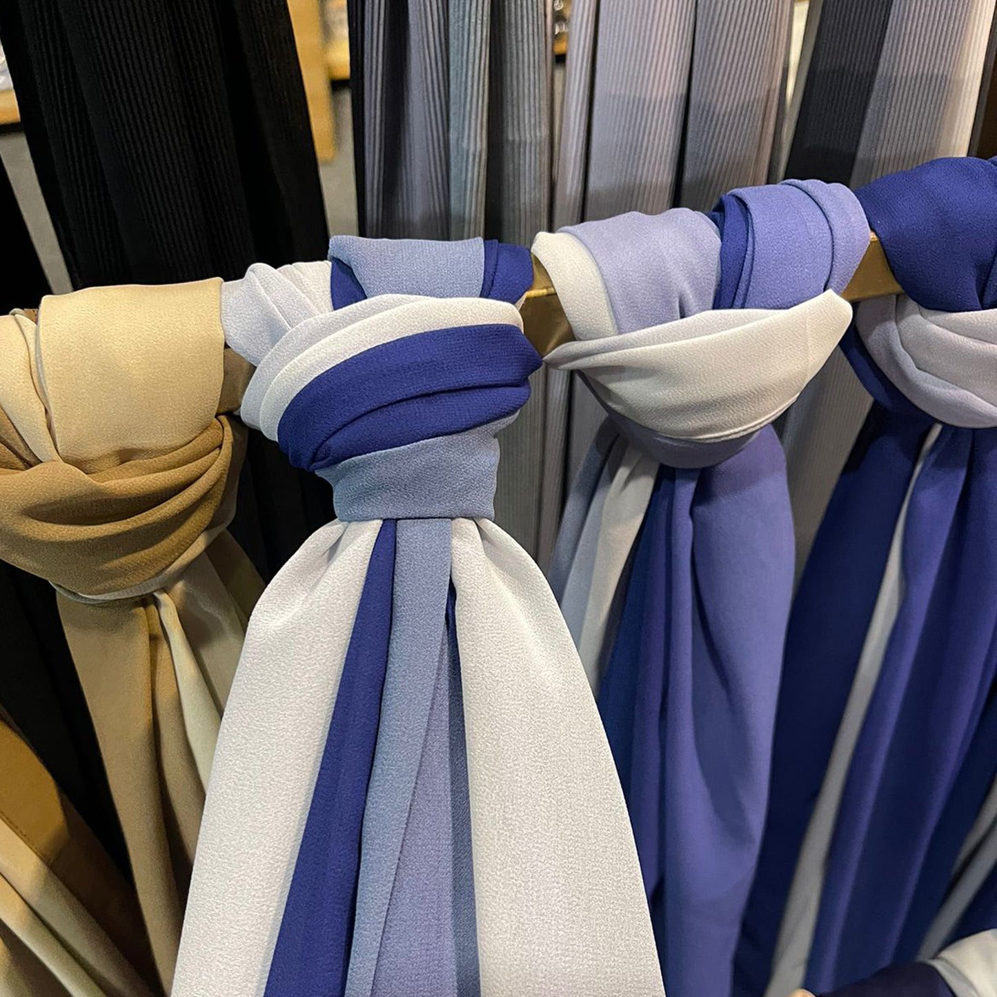 Inayah Exclusive Chiffon Scarf Ocean Breeze