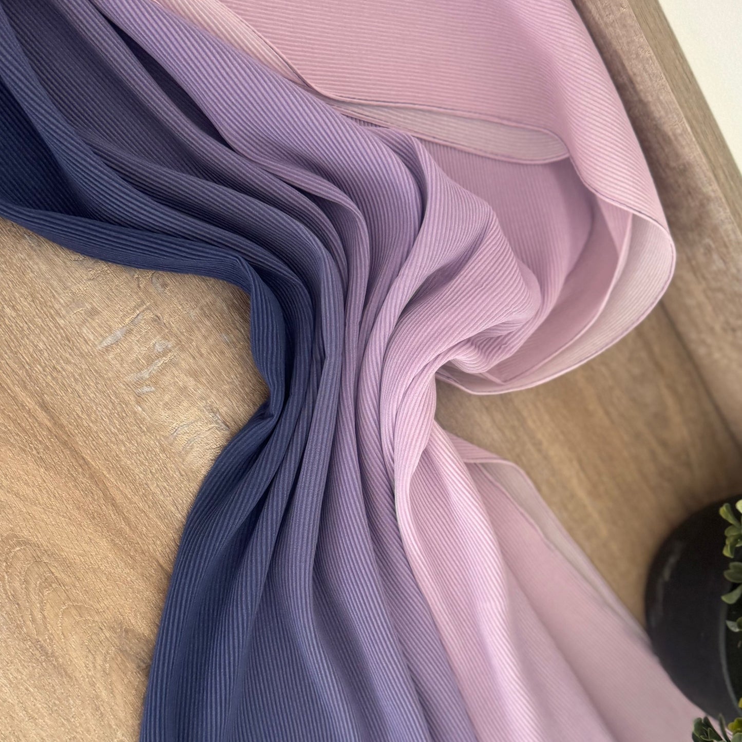 Inayah Exclusive Premium Crimped Scarf Lavender Haze