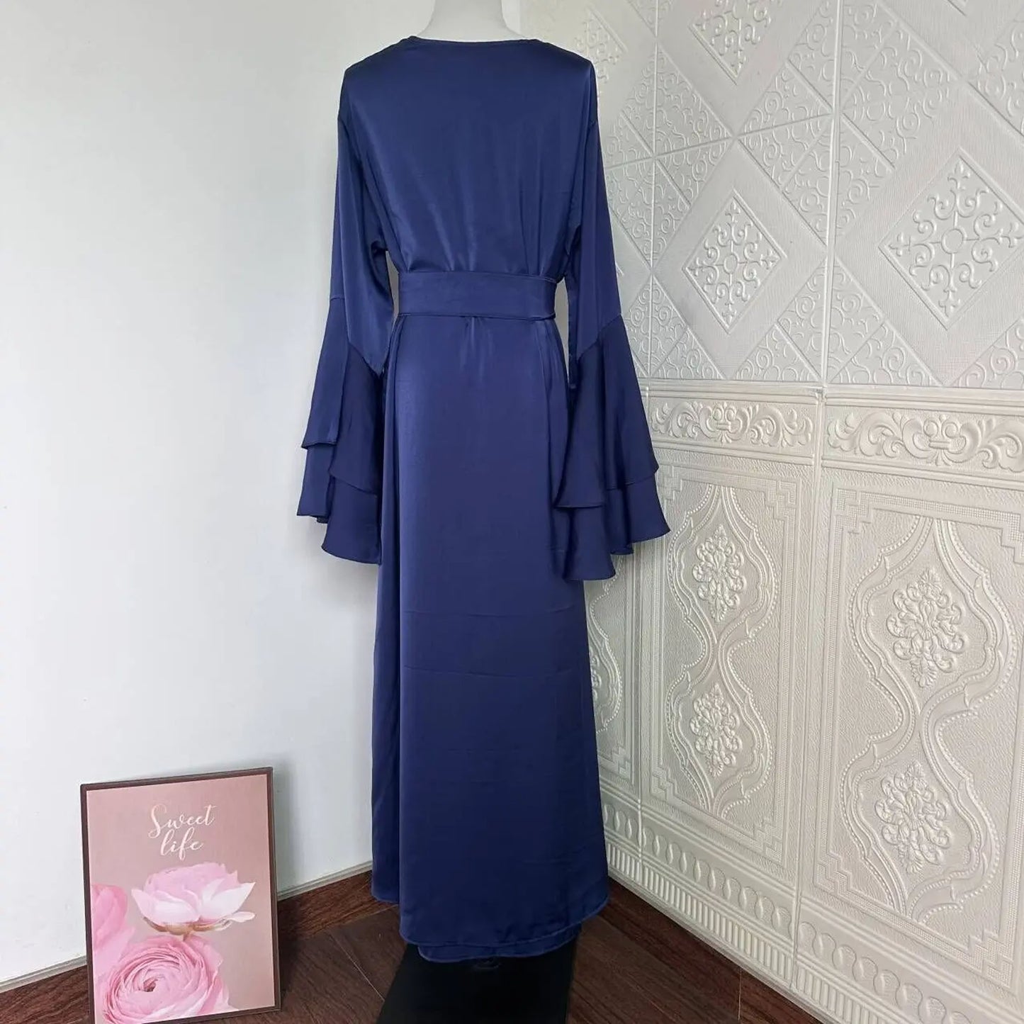 Inayah Exclusive Satin Abaya Set Navy