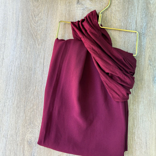 Inayah Exclusive 2 Piece Matching Set Red