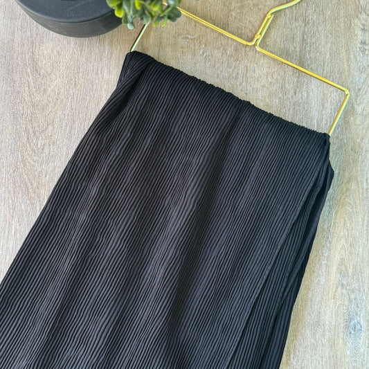 Inayah Exclusive Crimped Chiffon Scarf Black